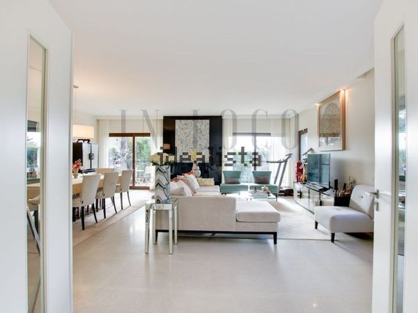 4-bedroom freehold villa in Cascais/Estoril — photo 4 of 5