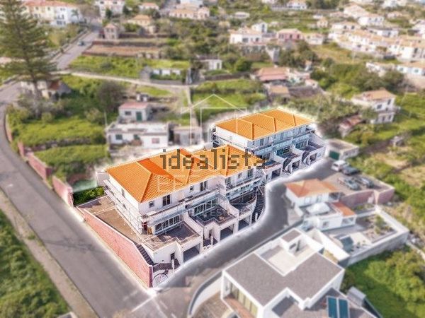 3-bedroom freehold villa in Santa Cruz/Caniço — photo 3 of 5