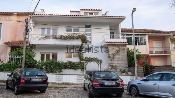 9-bedroom freehold villa in Cascais/Estoril — photo 1 of 5