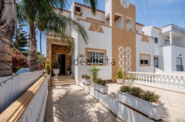 3-bedroom freehold villa in Lagoa/Carvoeiro — photo 2 of 5