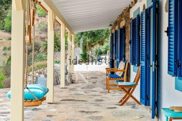 1-bedroom freehold villa in Porto Santo — photo 2 of 5