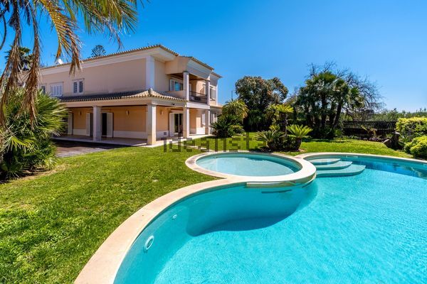 9-bedroom freehold villa in Cascais/Estoril — photo 2 of 5