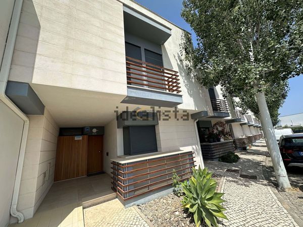 5-bedroom freehold villa in Loulé/Vilamoura — photo 1 of 5