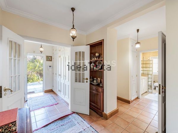 5-bedroom freehold villa in Cascais/Estoril — photo 3 of 5