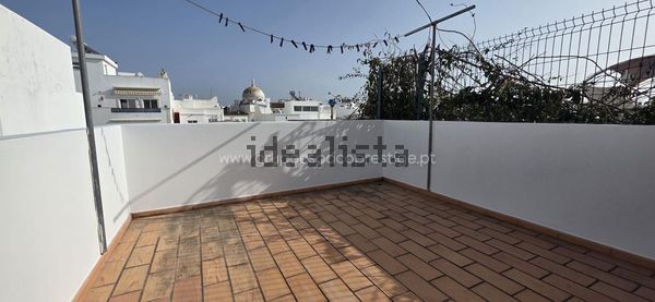 2-bedroom freehold villa in Olhão — photo 5 of 5