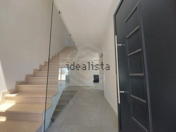 Detached house in Centro da Vila, Mexilhoeira Grande — image 3
