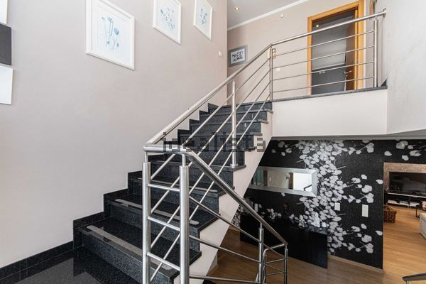 4-bedroom freehold villa in Sintra/Colares — photo 4 of 5