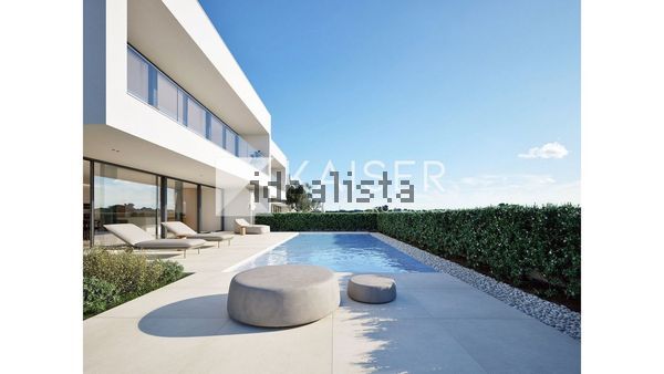 4-bedroom freehold villa in Lagos — photo 3 of 5