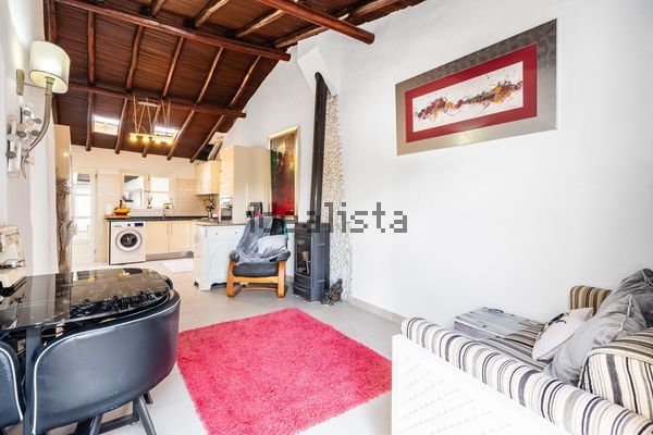 2-bedroom freehold villa in Lagos — photo 3 of 5