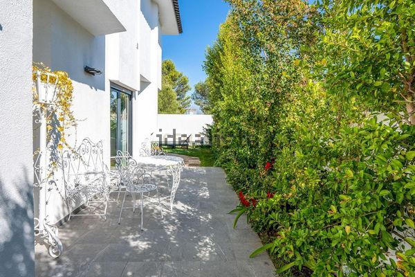 Detached house in Rua Santa Joana, 53, Bairro Santana, Cascais e Estoril — image 5