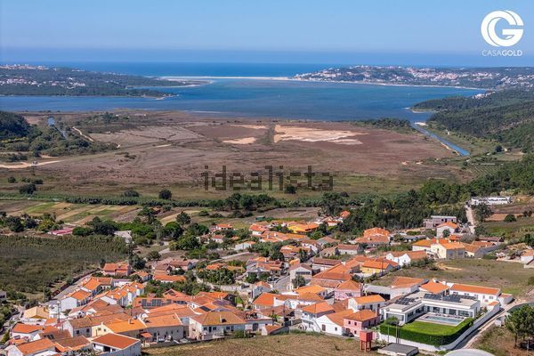 4-bedroom freehold villa in Óbidos — photo 2 of 5
