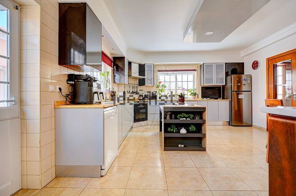 4-bedroom freehold villa in Peniche/Baleal — photo 5 of 5