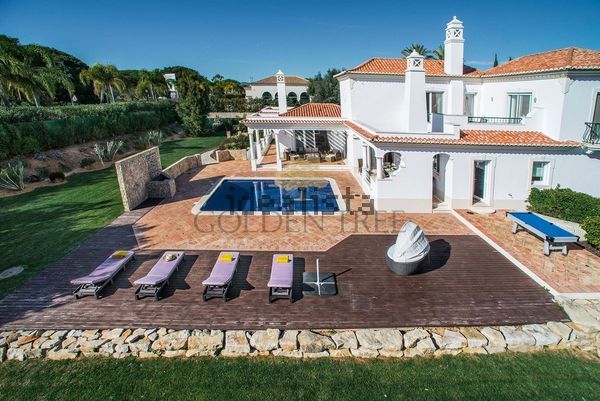 5-bedroom freehold villa in Loulé/Vilamoura — photo 3 of 5