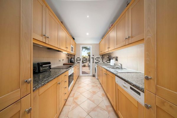 3-bedroom freehold villa in Loulé/Vilamoura — photo 4 of 5