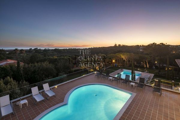 6-bedroom freehold villa in Loulé/Vilamoura — photo 2 of 5