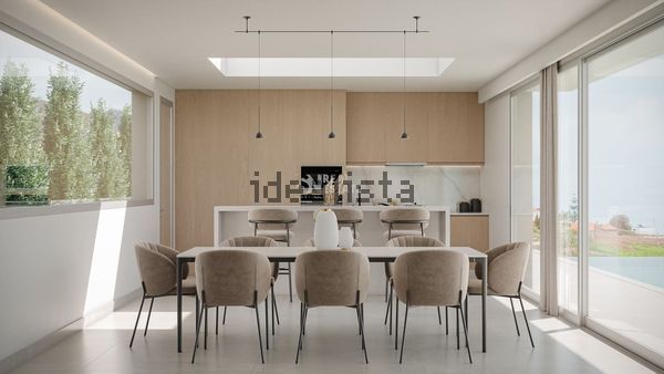 3-bedroom freehold villa in Calheta — photo 3 of 5