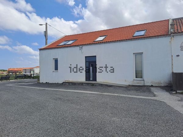 3-bedroom freehold villa in Peniche/Baleal — photo 3 of 5