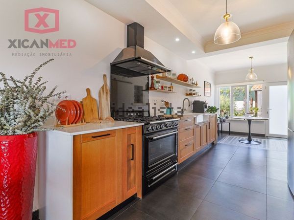 3-bedroom freehold villa in Sintra/Colares — photo 4 of 5