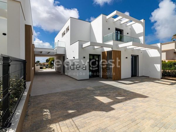 Detached house in Quatro Estradas - Cascalheira, Quarteira — image 5