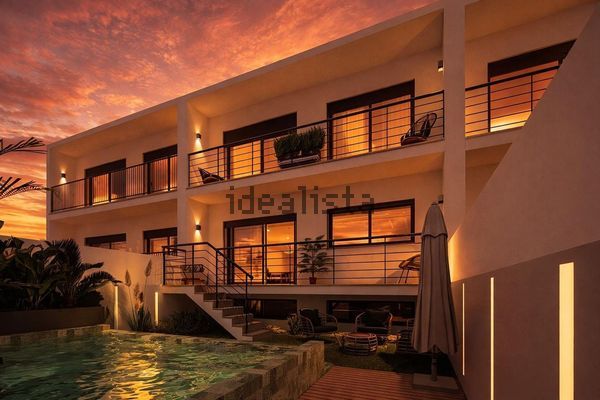 3-bedroom freehold villa in Cascais/Estoril — photo 1 of 5