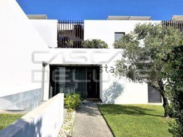 4-bedroom freehold villa in Sintra/Colares — photo 4 of 5