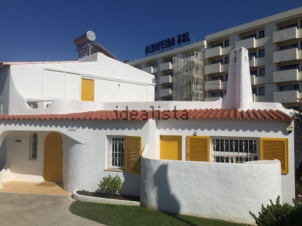 4-bedroom freehold villa in Albufeira — photo 3 of 5