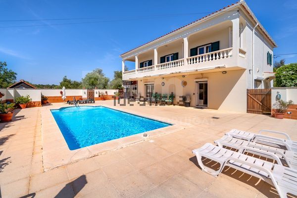 4-bedroom freehold villa in Silves — photo 4 of 5