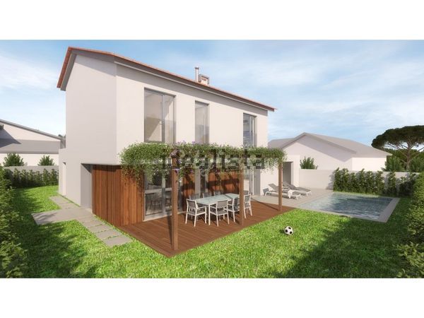 3-bedroom freehold villa in Cascais/Estoril — photo 1 of 5