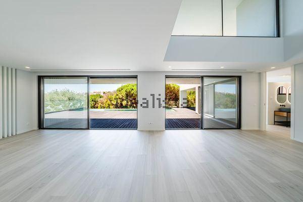 5-bedroom freehold villa in Cascais/Estoril — photo 4 of 5
