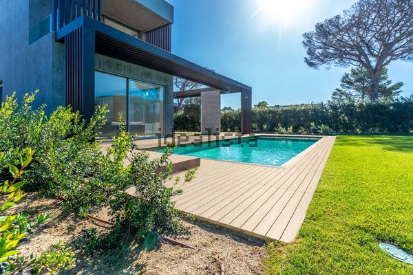 4-bedroom freehold villa in Cascais/Estoril — photo 4 of 5