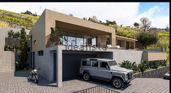 House in Fajã da Ovelha — image 4