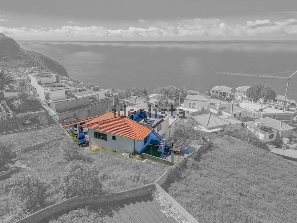 Semi-detached house in Caminho de Cales e Chada, Arco da Calheta — image 3