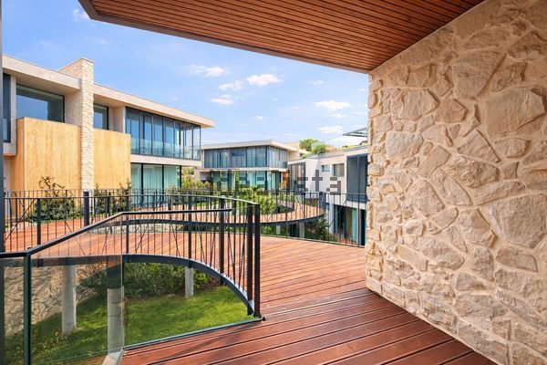 4-bedroom freehold villa in Cascais/Estoril — photo 4 of 5