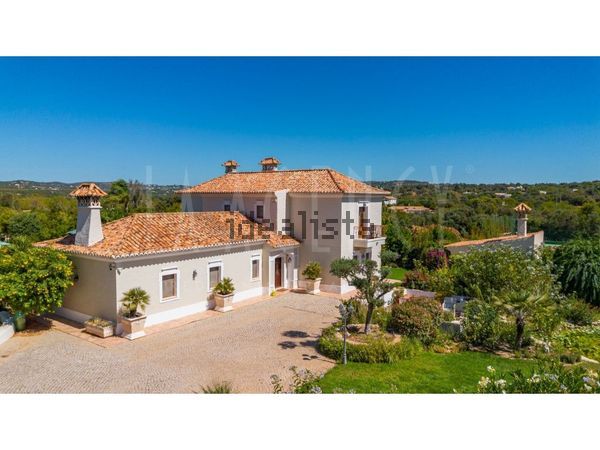 3-bedroom freehold villa in Faro — photo 4 of 5