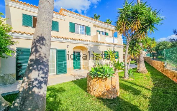 5-bedroom freehold villa in Faro — photo 3 of 5