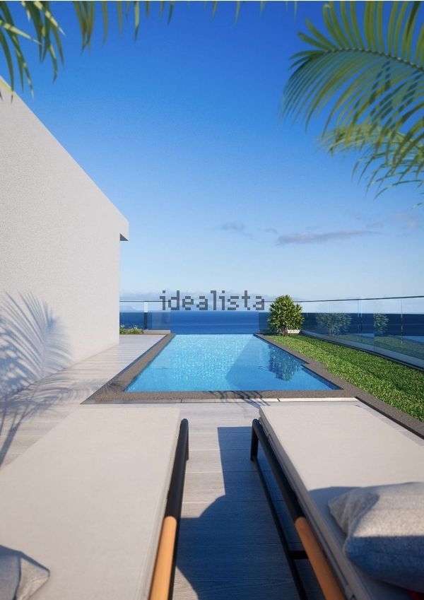 3-bedroom freehold villa in Santa Cruz/Caniço — photo 3 of 5