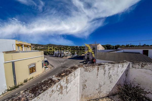 Terraced house in N2, Estoi — image 5