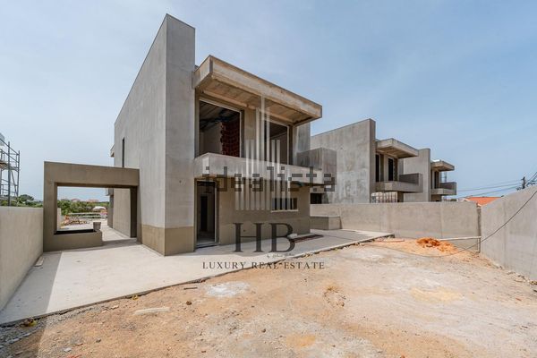 3-bedroom freehold villa in Mafra/Ericeira — photo 2 of 5