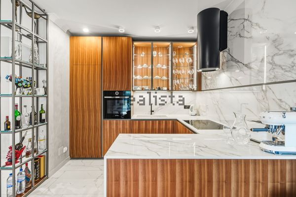 3-bedroom freehold villa in Lagos — photo 3 of 5