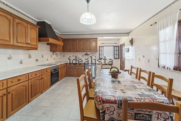 4-bedroom freehold villa in Tavira — photo 3 of 5