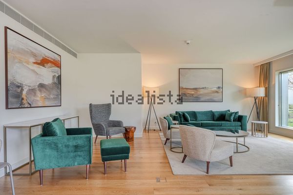 3-bedroom freehold villa in Cascais/Estoril — photo 3 of 5