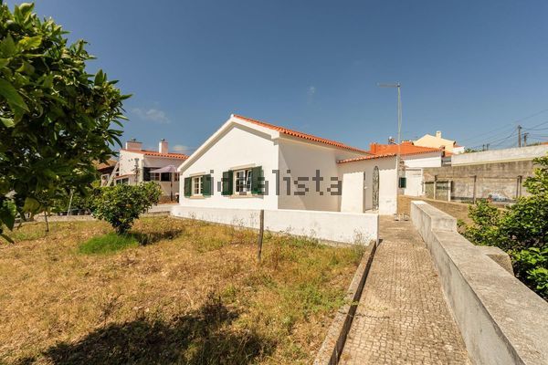 4-bedroom freehold villa in Sintra/Colares — photo 3 of 5