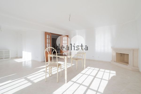 4-bedroom freehold villa in Sintra/Colares — photo 4 of 5