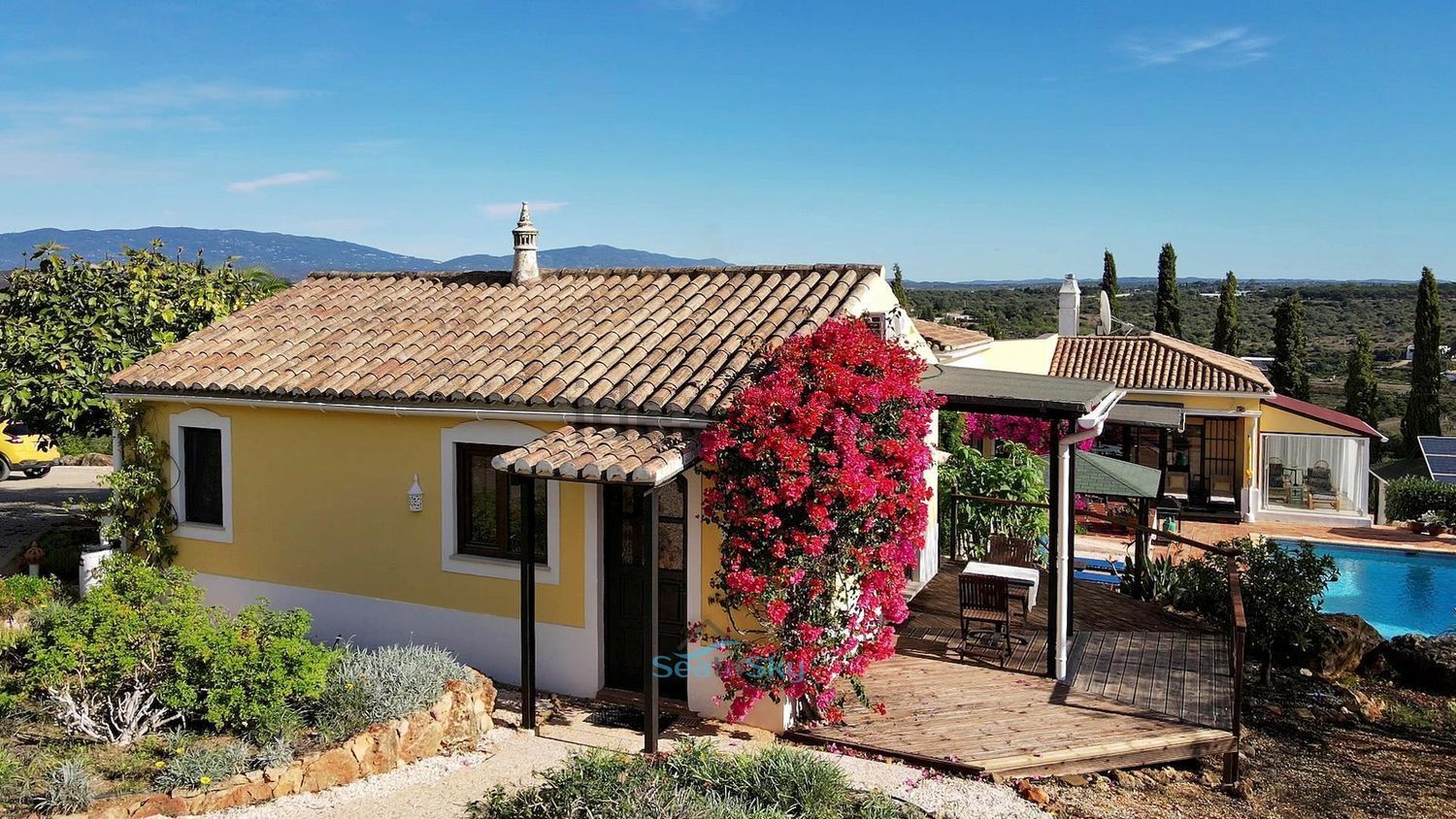 Quintas e casas rústicas em Pontalgar, Mexilhoeira Grande