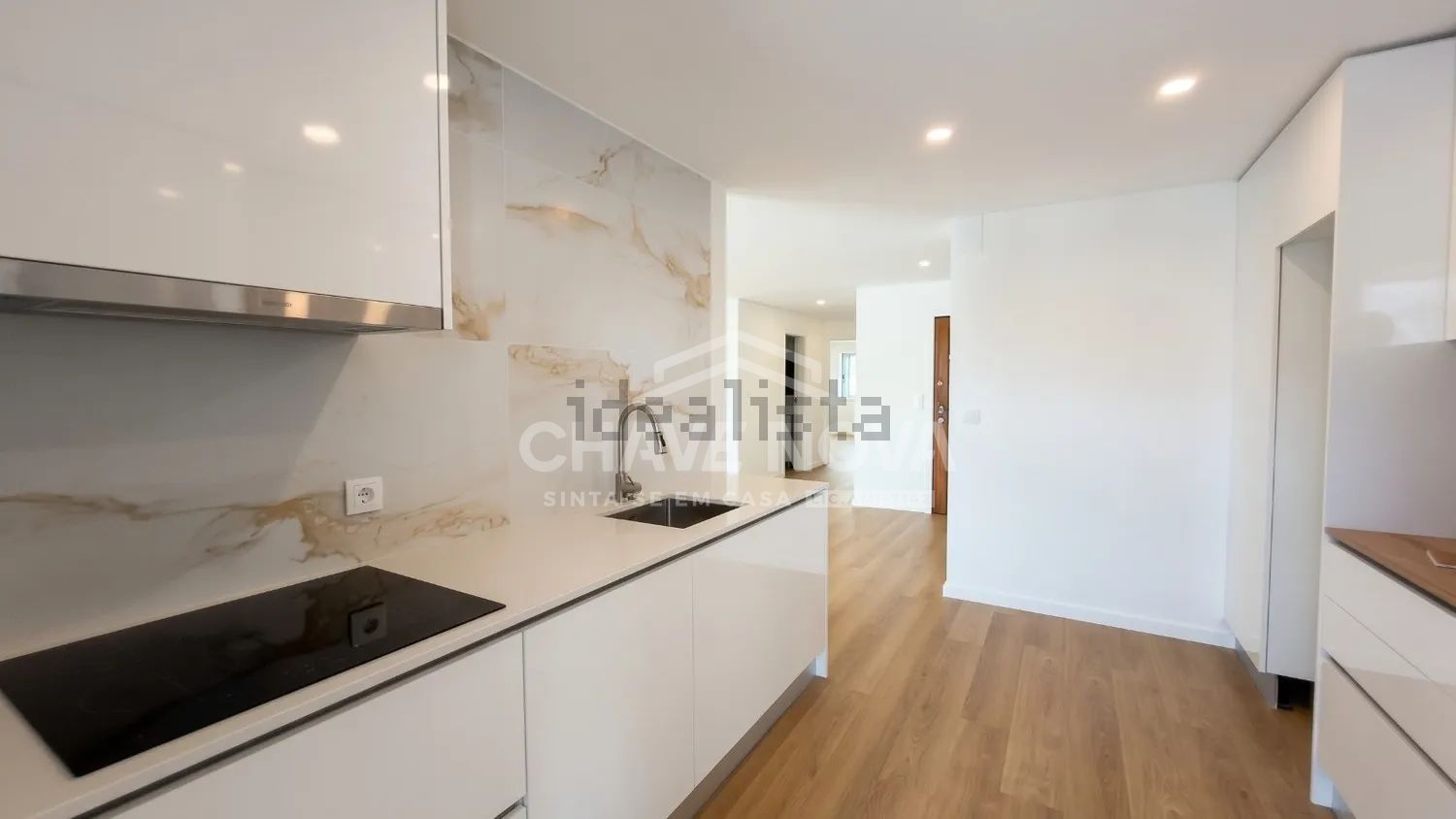Apartamento em Lapa - Bouça, Cedofeita - Santo Ildefonso - Sé - Miragaia - São Nicolau - Vitória