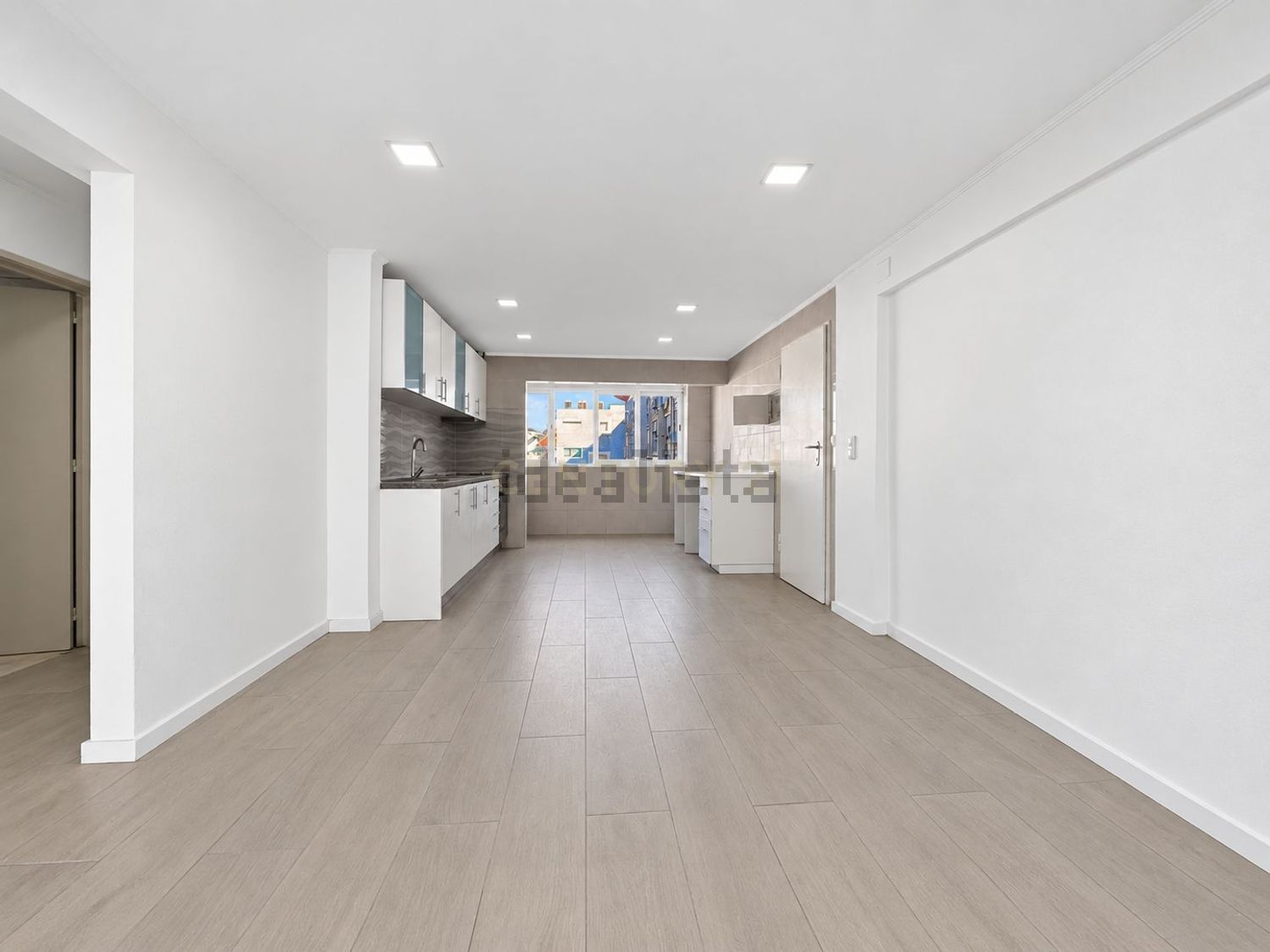 Apartamento em Vale Figueira - Carcereira, Charneca da Caparica e Sobreda