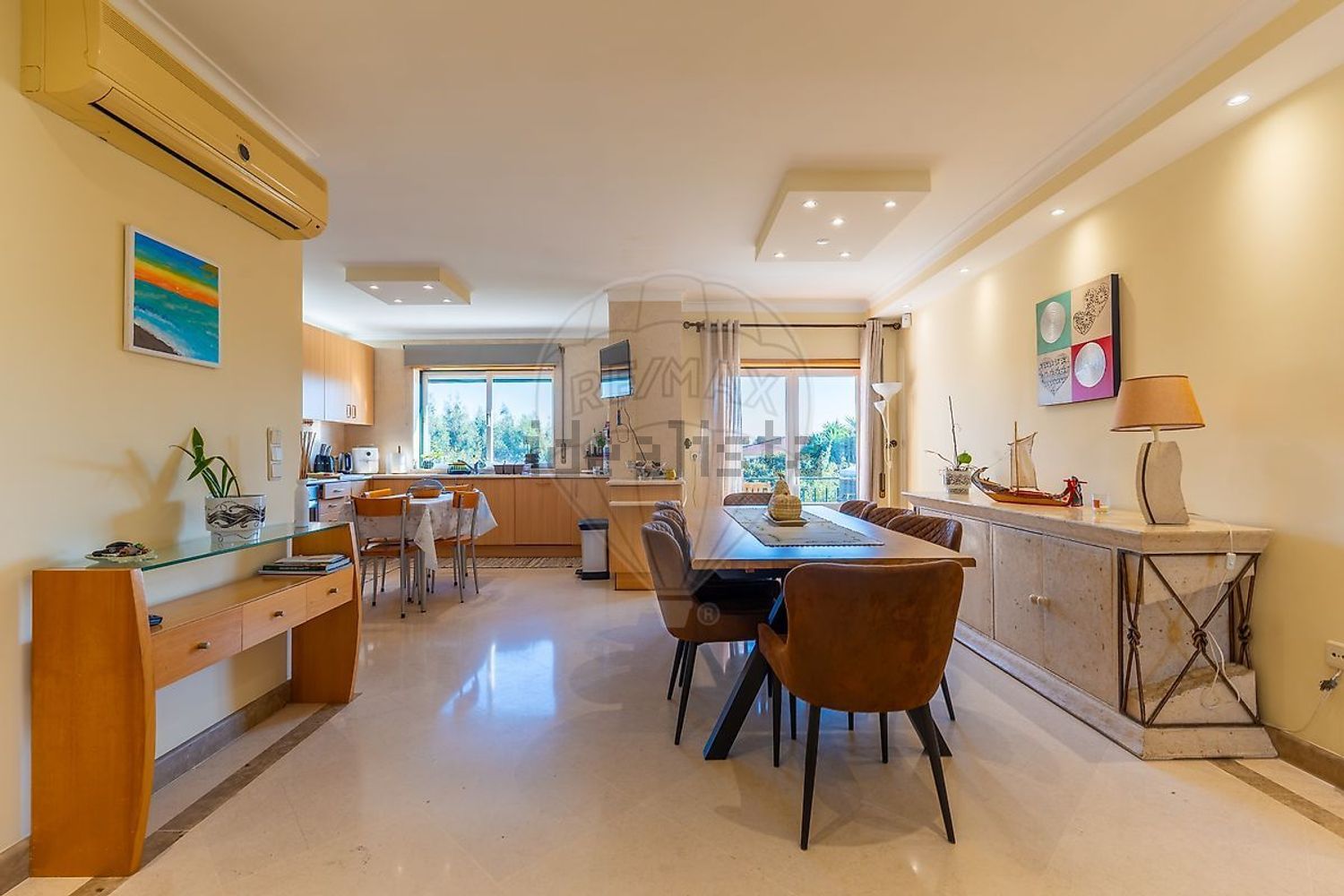 Apartamento em Recardães e Espinhel