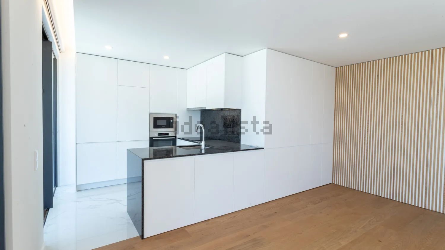 Apartamento em Lavadores, Canidelo