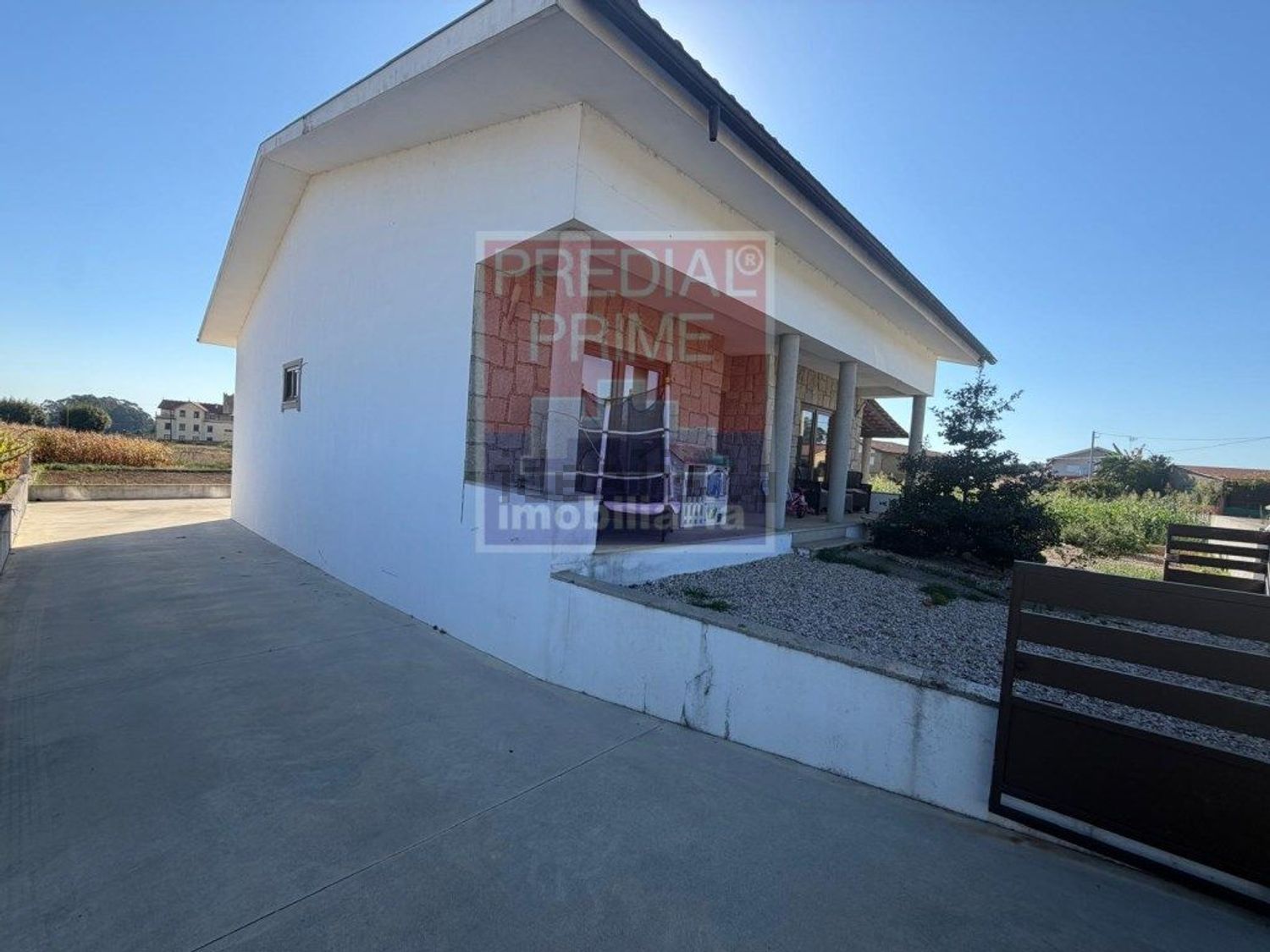 Moradia independente em Loureiro