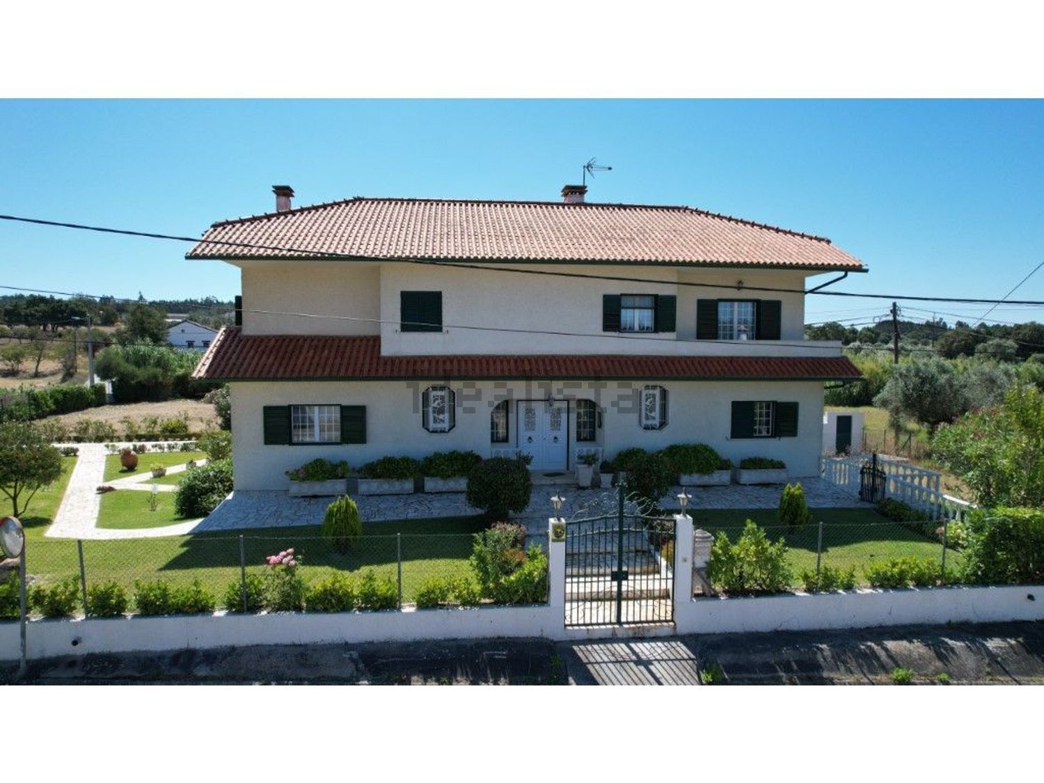 Quintas e casas rústicas em Paialvo